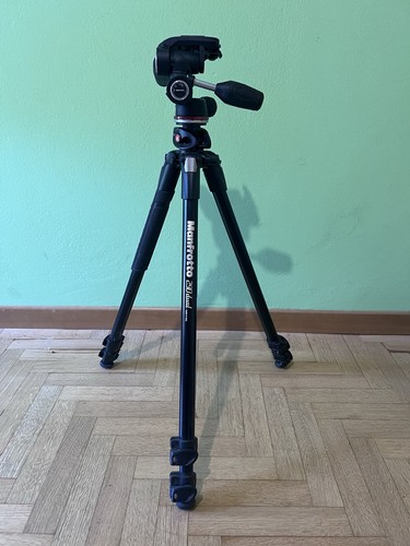 Manfrotto treppiede con testa - con,