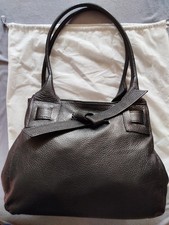 Borsa a spalla in vera pelle martellata