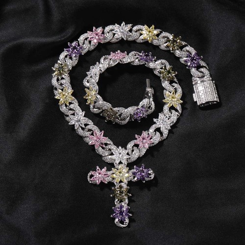Collana croce floreale zirconi