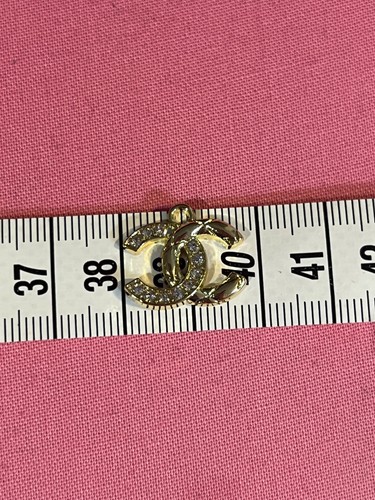 Pendentif breloque charm
