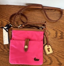 Dooney & Bourke Barbie rosa