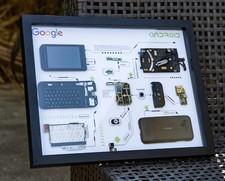 HTC Dream G1 Teardown Art