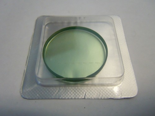 Cristallo minerale vetro verde