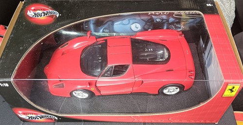 Ferrari enzo - ferrari, 1/18