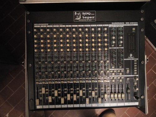 Mixer behringer mx2642 - mixer,