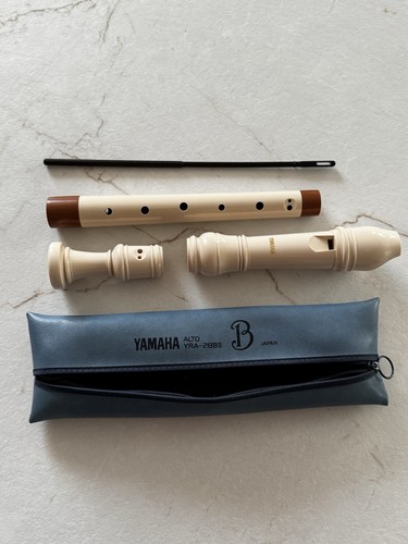 Yamaha white alto flute - white,