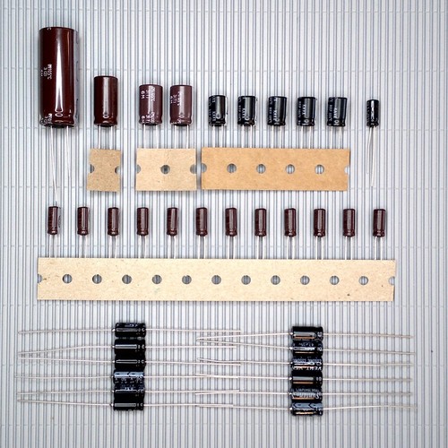 Kit condensatore elettrolitico - condensatore,