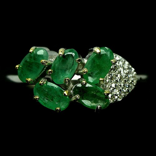 Anello smeraldo verde - in,