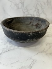 Antica vecchia ciotola in