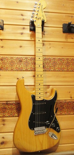 Fender 1979 stratocaster - fender,