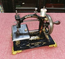 Antica macchina per cucire