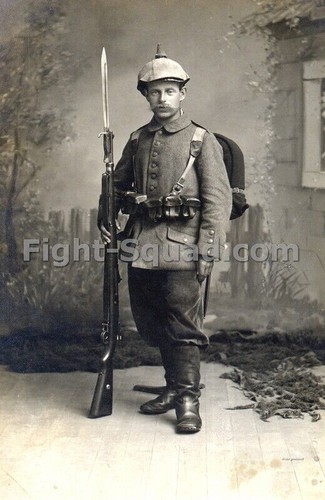 Foto della prima - , guerra