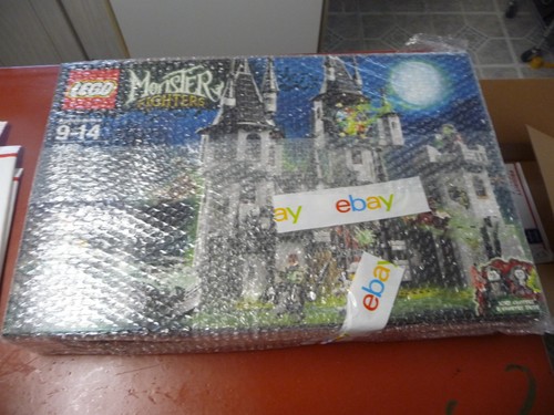Lego monster fighters 9468 - monster,