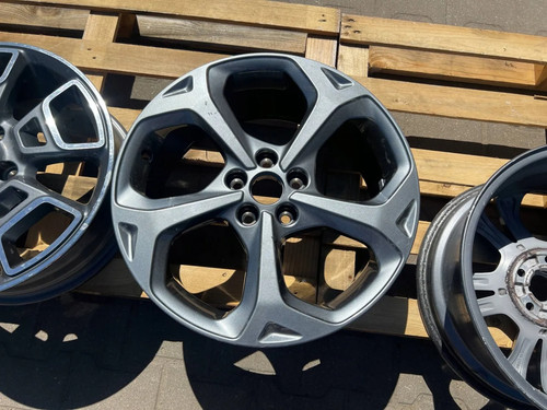 Cerchio lega 18 pollici - 18,
