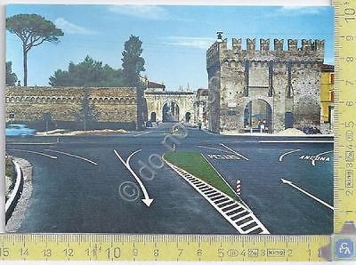 Fano porta mazzini arco - ,