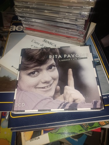 Rita pavone geghegè - pavone:,