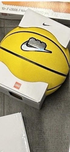 Nike lego collection yellow - lego,