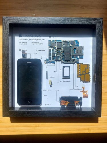 Quadro iphone 3gs smontato - iphone,