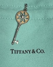 Ciondolo chiave Tiffany & Co fiore diamante argento sterling
