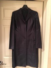 Cappotto di seta nero