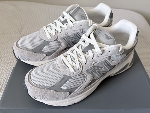 Worn twice new balance 2010 - new,