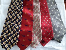 5 cravatte a soggetto