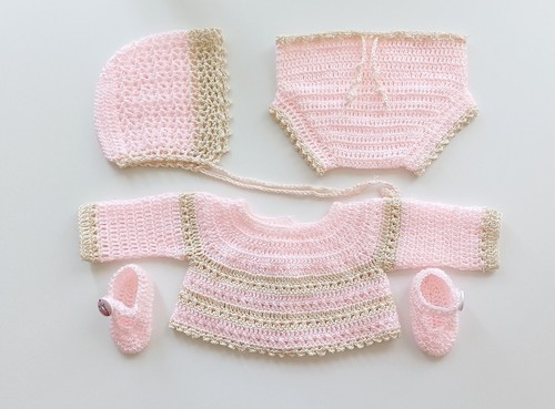 Hand knitted dolls clothes - , for