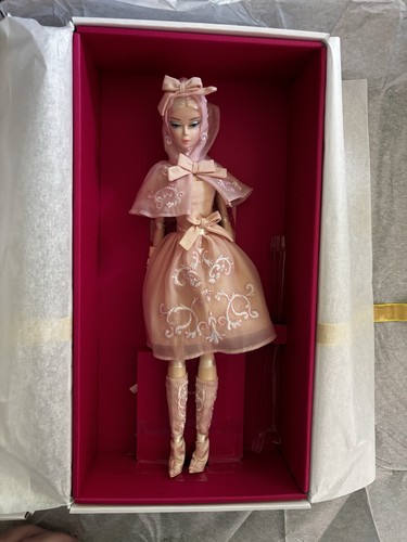 Nuova bambola mattel barbie - mattel,