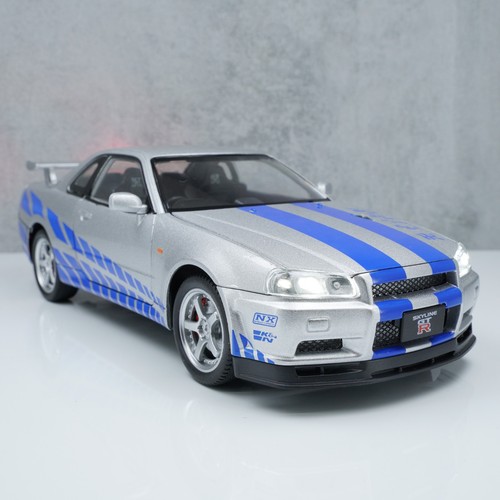 Modellino auto nissan skyline - auto,