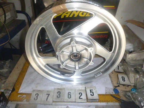 Honda vf750 rc43 - honda,