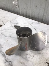 MerCruiser Marine Bravo Three