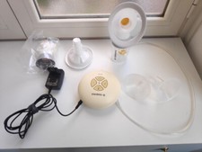 Tiralatte elettrico Medela Swing con adattatori da 27 mm