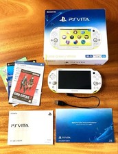Ottima PS Vita PCH-2000 verde