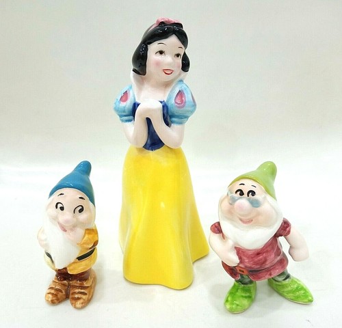 Modellino statuina porcellana
