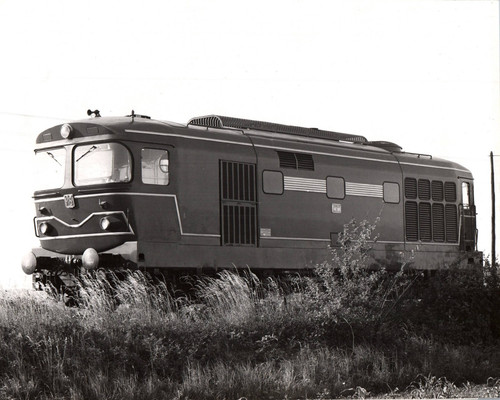 Locomotiva tipo 443 fornita - tipo,
