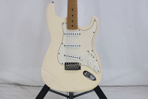 Fender classic stratocaster - classic,