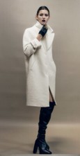 ZARA WOMAN NWT  ECRU COAT WiTH