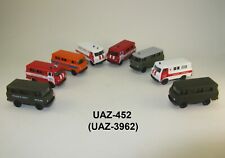 UAZ-452 (UAZ-3962) Minibus 4x4