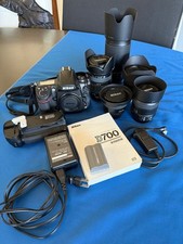 Nikon D 700 con 3507 scatti