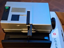 Proiettore Leica Pradovit P150