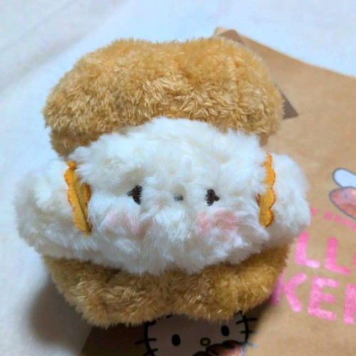 Peluche sanrio kogumyun bakery - sanrio,