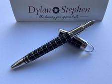 Montblanc Starwalker Platinum and Rubber Fountain Pen 14K medium gold nib