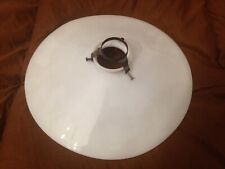 PARALUME IN VETRO BIANCO LATTE ANNI 40