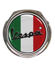 Vespa Italy Flag Grille Badge