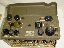 SURPLUS  ricetrasmettitore BC1000