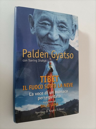 Tibet fuoco sotto - la, neve
