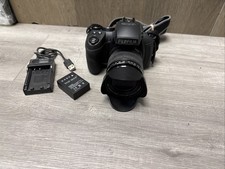 FUJIFILM FinePix HS30EXR