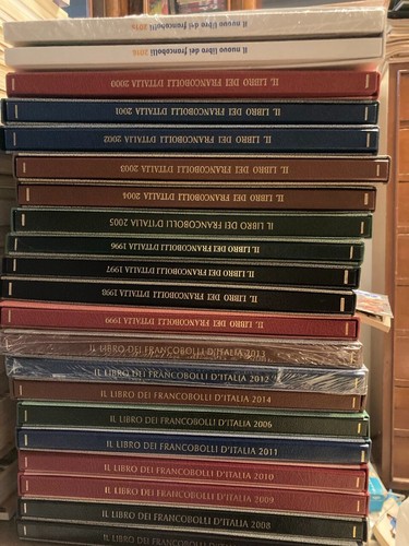 Libro dei francobolli buca - libro,