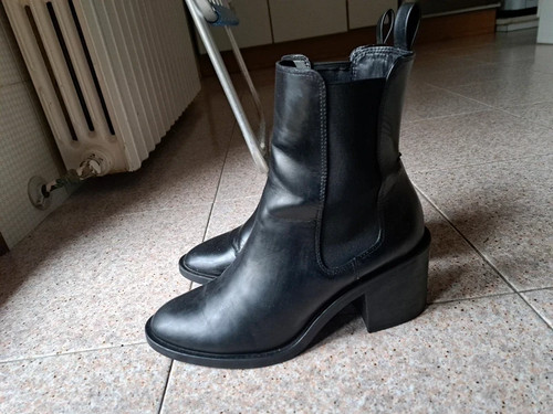 Stivaletti tronchetti nero