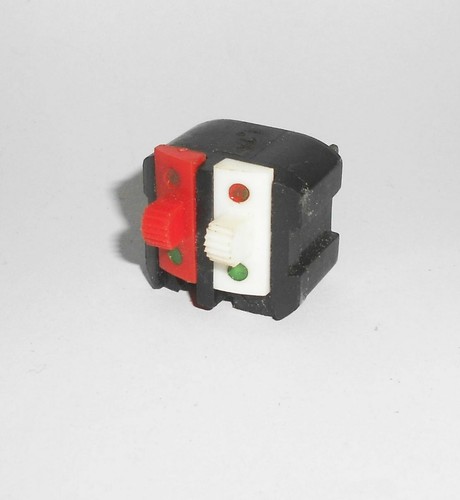 Interruttore commutazione - di,